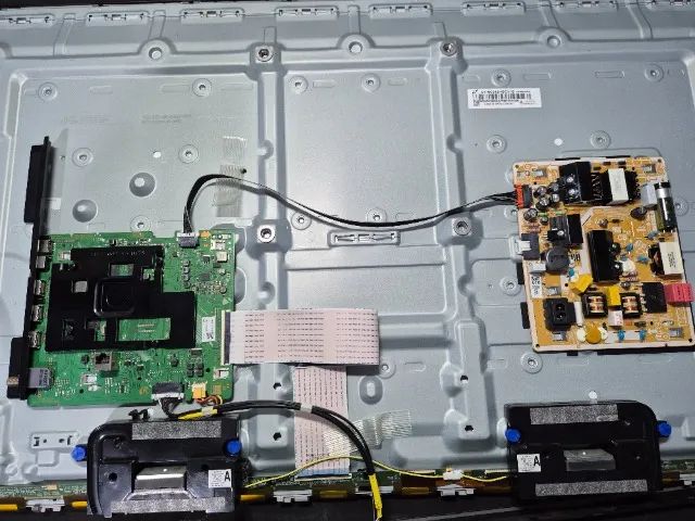 Placa fonte da TV Samsung UN43CU7700G