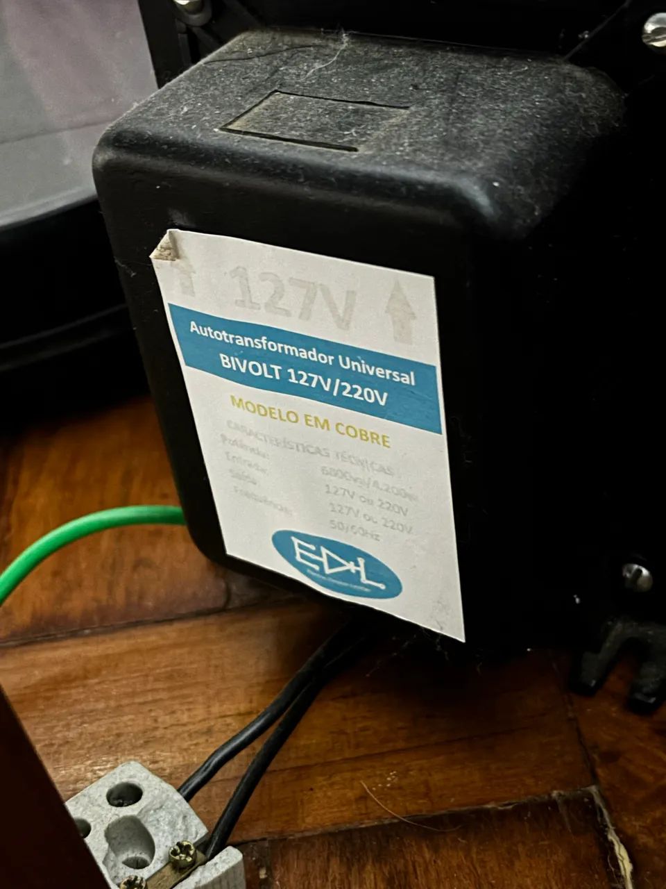 Transformador Universal Bivolt 127V/220V - Modelo em Cobre
