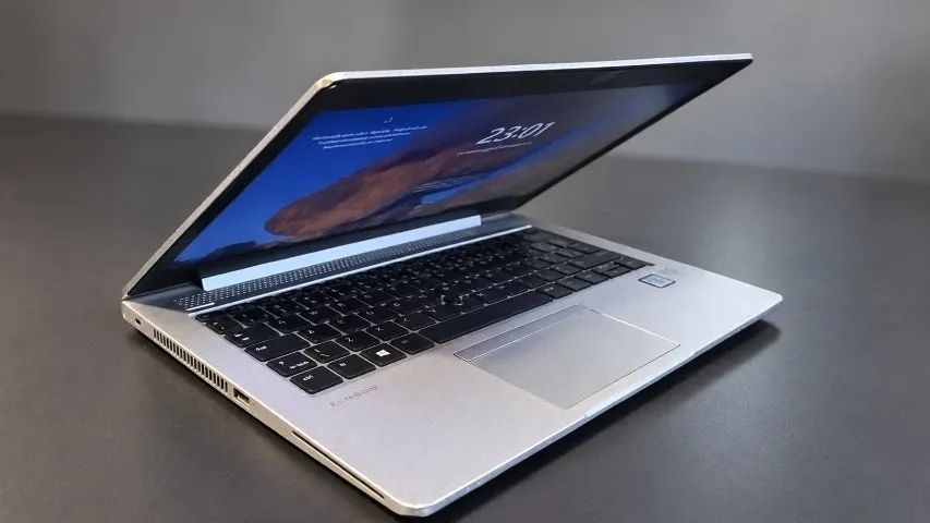 HP EliteBook 830 G5 Intel Core i5-7300U de  7ª geração