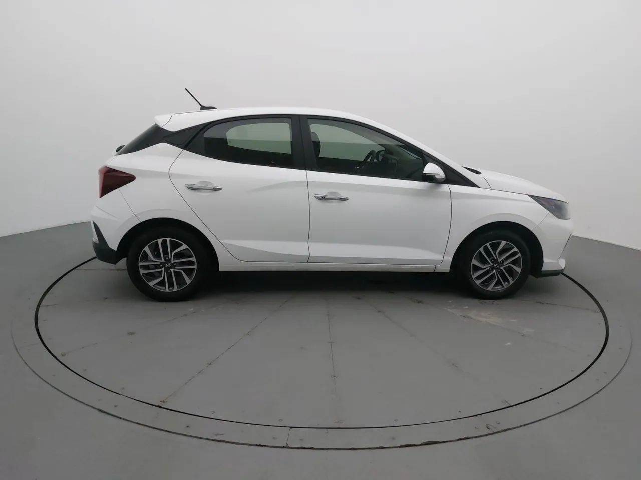 Hyundai HB20 Limited 1.0 Flex 12V Mec., foto 6 de 18