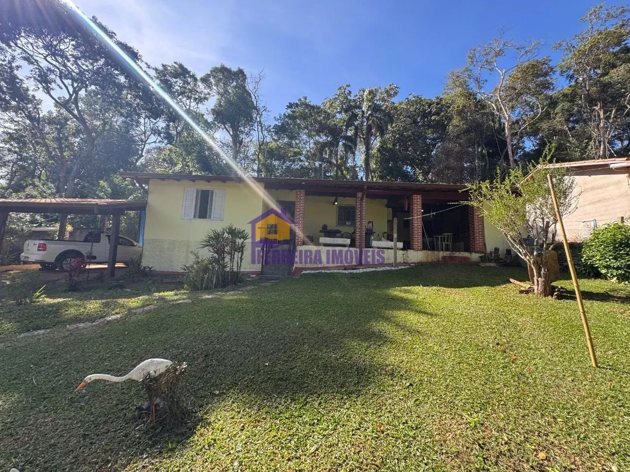 Ibiúna, chácara com linda vista para a represa