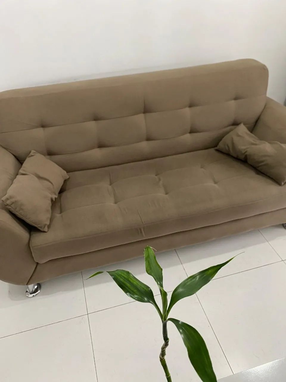 Sofá 3 Lugares Suede Castanho65580434436865122