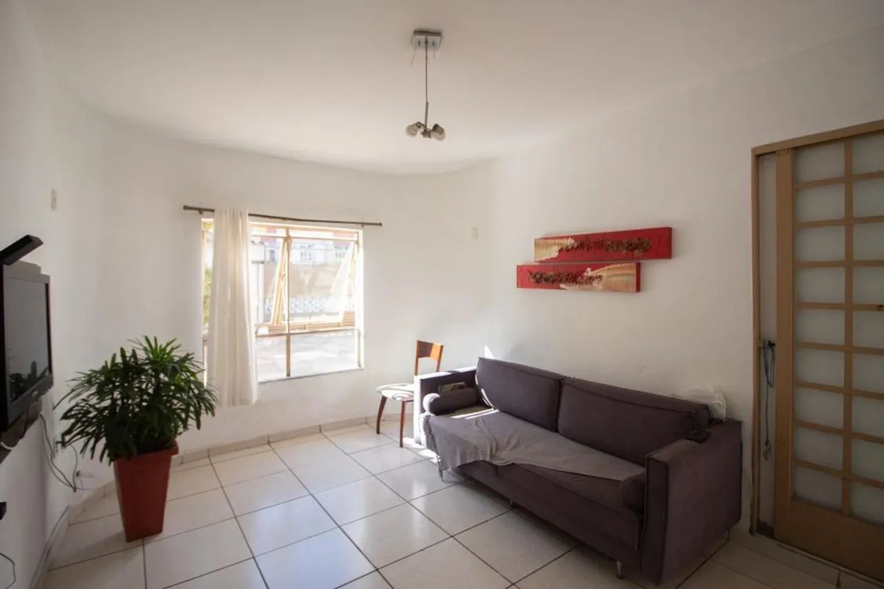 Casa à Venda - Alípio de Melo, 7 Quartos, 250 m2 - Foto 2