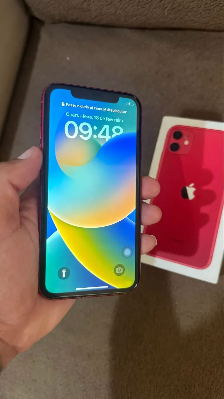 iPhone 11 Red 128gb - Foto 3