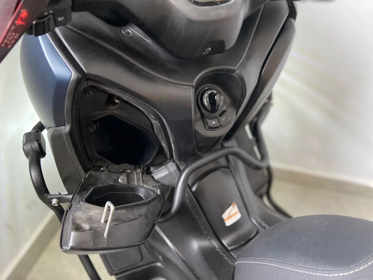 Yamaha Xmax 250 abs 2021 - Foto 3