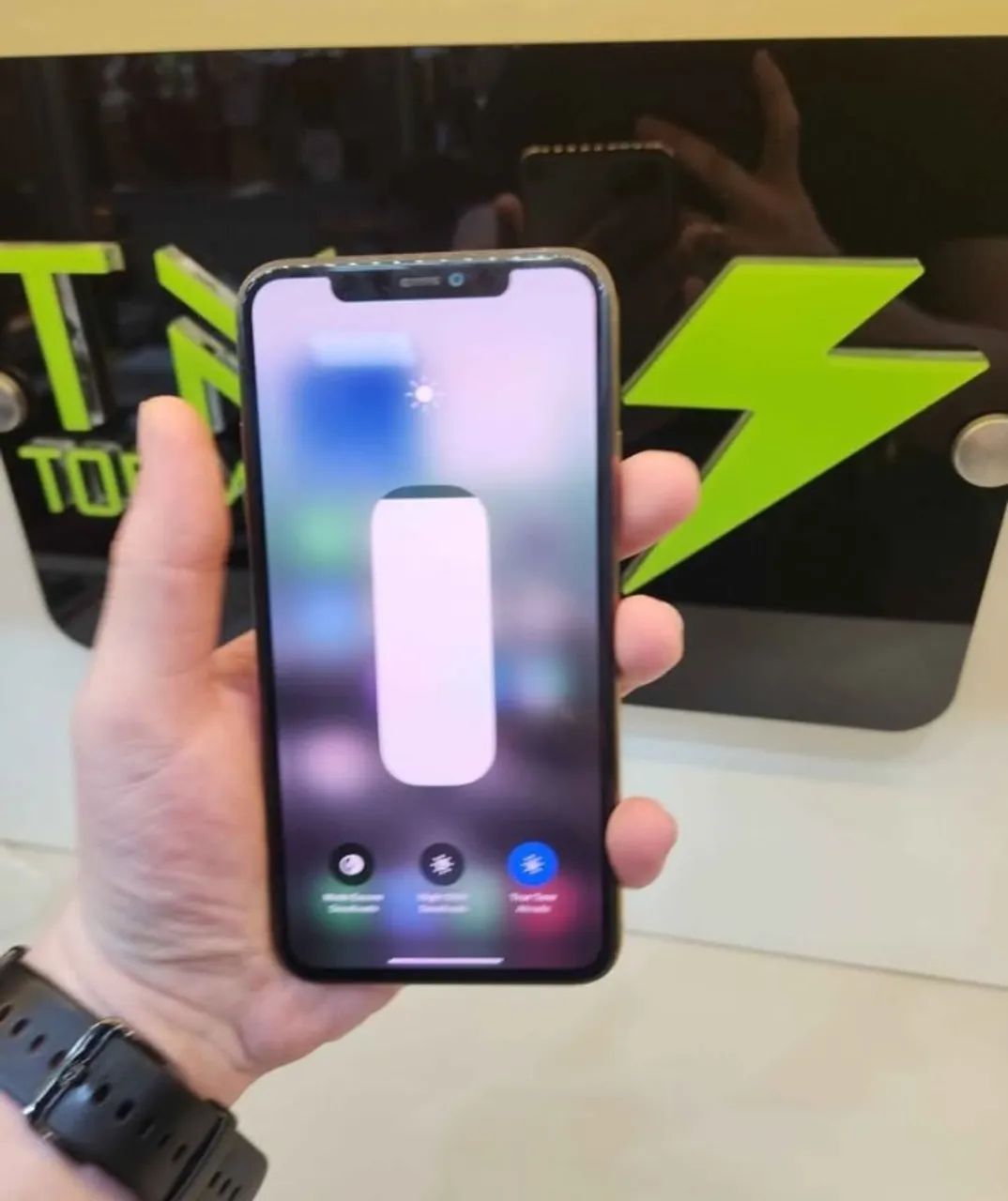 Iphone 11 pro max sem detalhes  - Foto 3