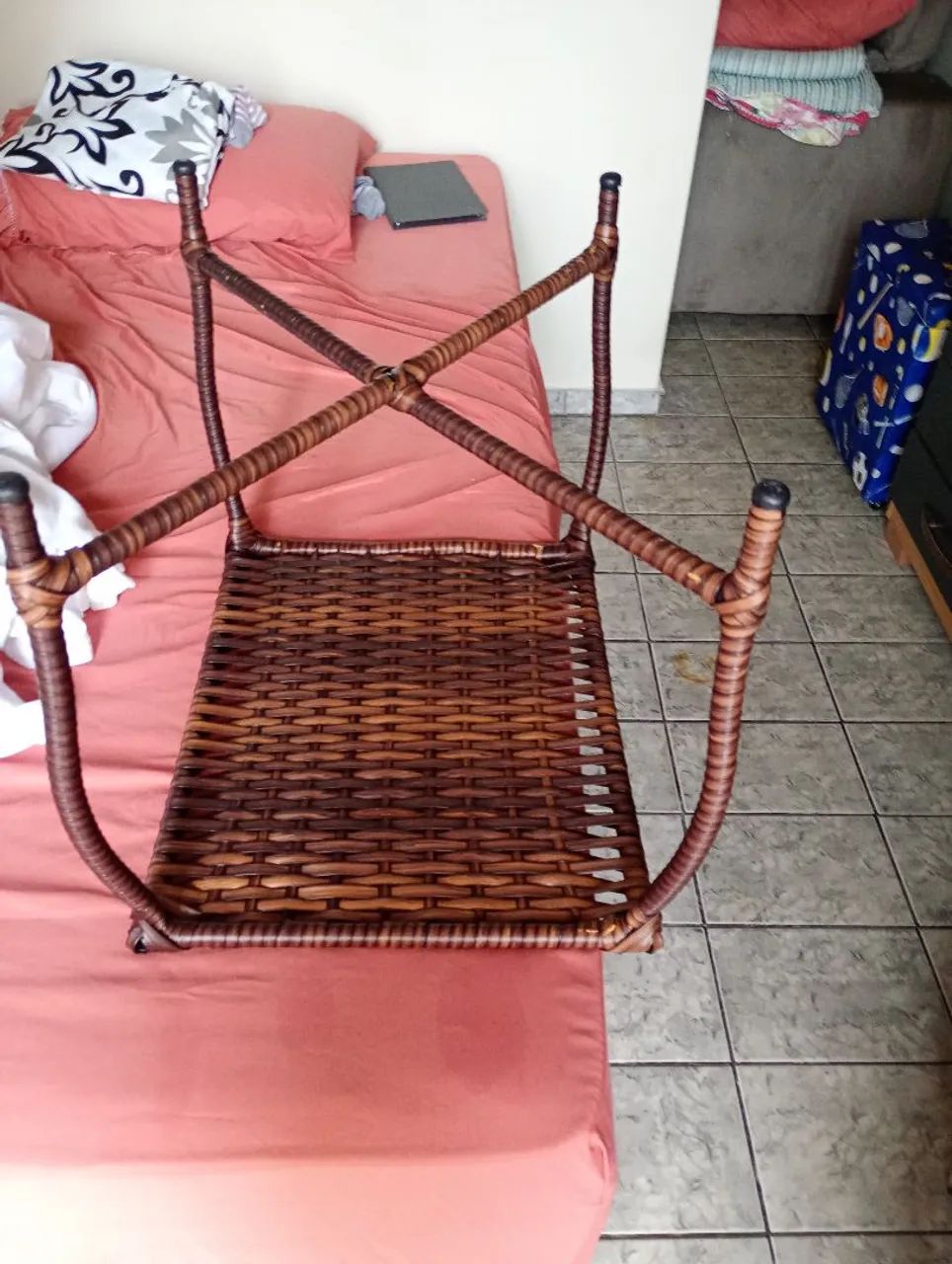 Vendo mesa centro nova nunca usada