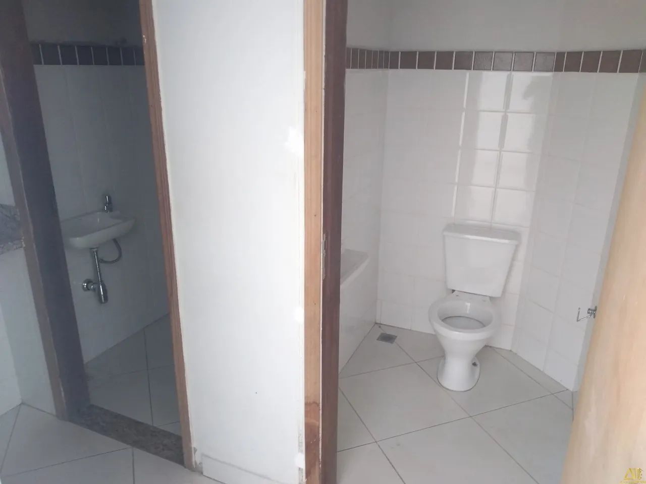 Ótimo ponto comercial no Centro de Pouso Alegre! Localizado em rua com alto fluxo de pesso - Foto 12