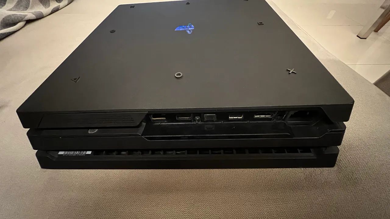 Ps4 Pro usado - Foto 2