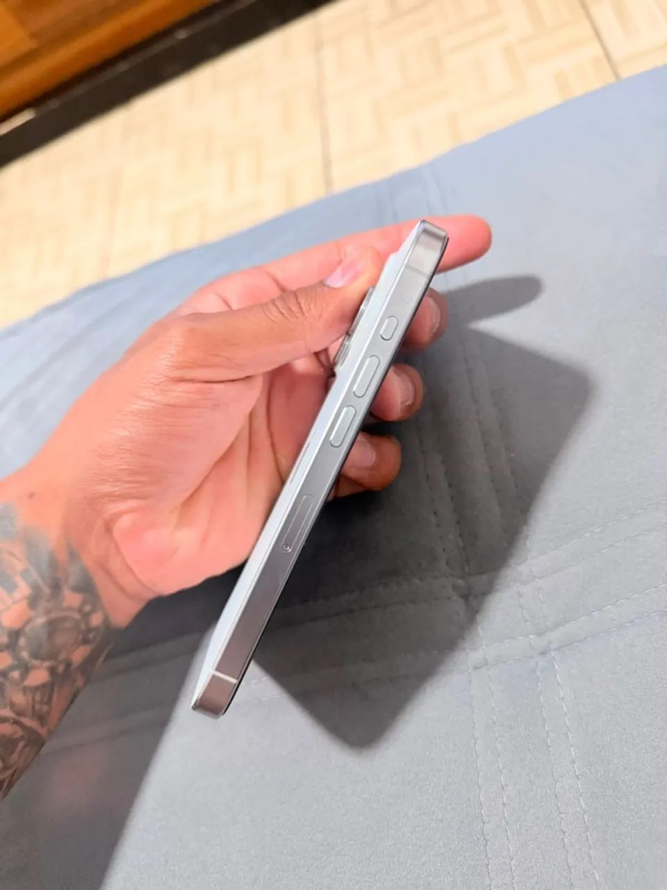 Vendo iPhone 15 pro  - Foto 3