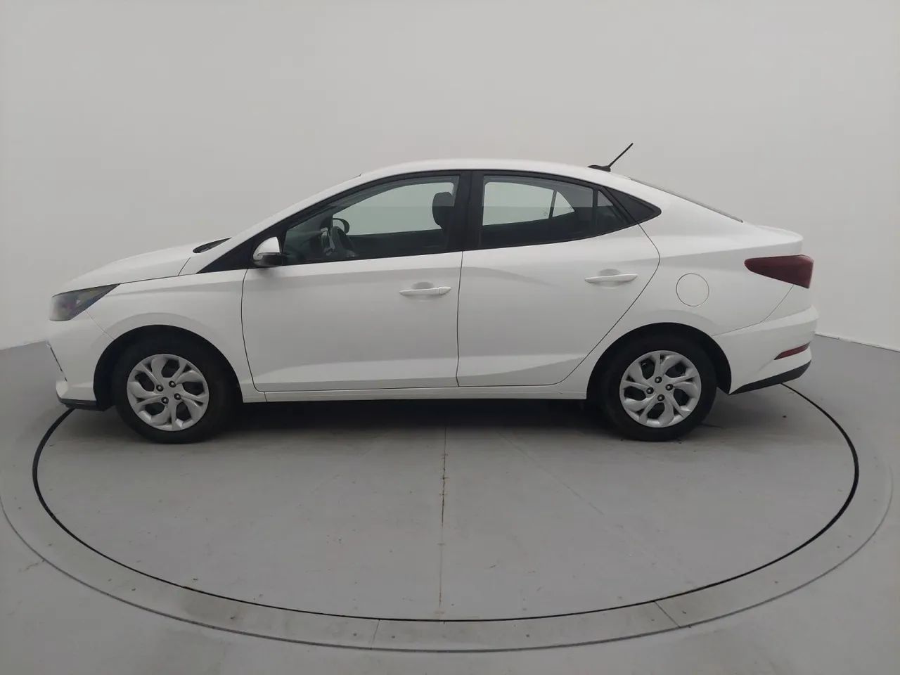Hyundai HB20S Comfort Plus 1.0 TB Flex 12V Mec., foto 2 de 18