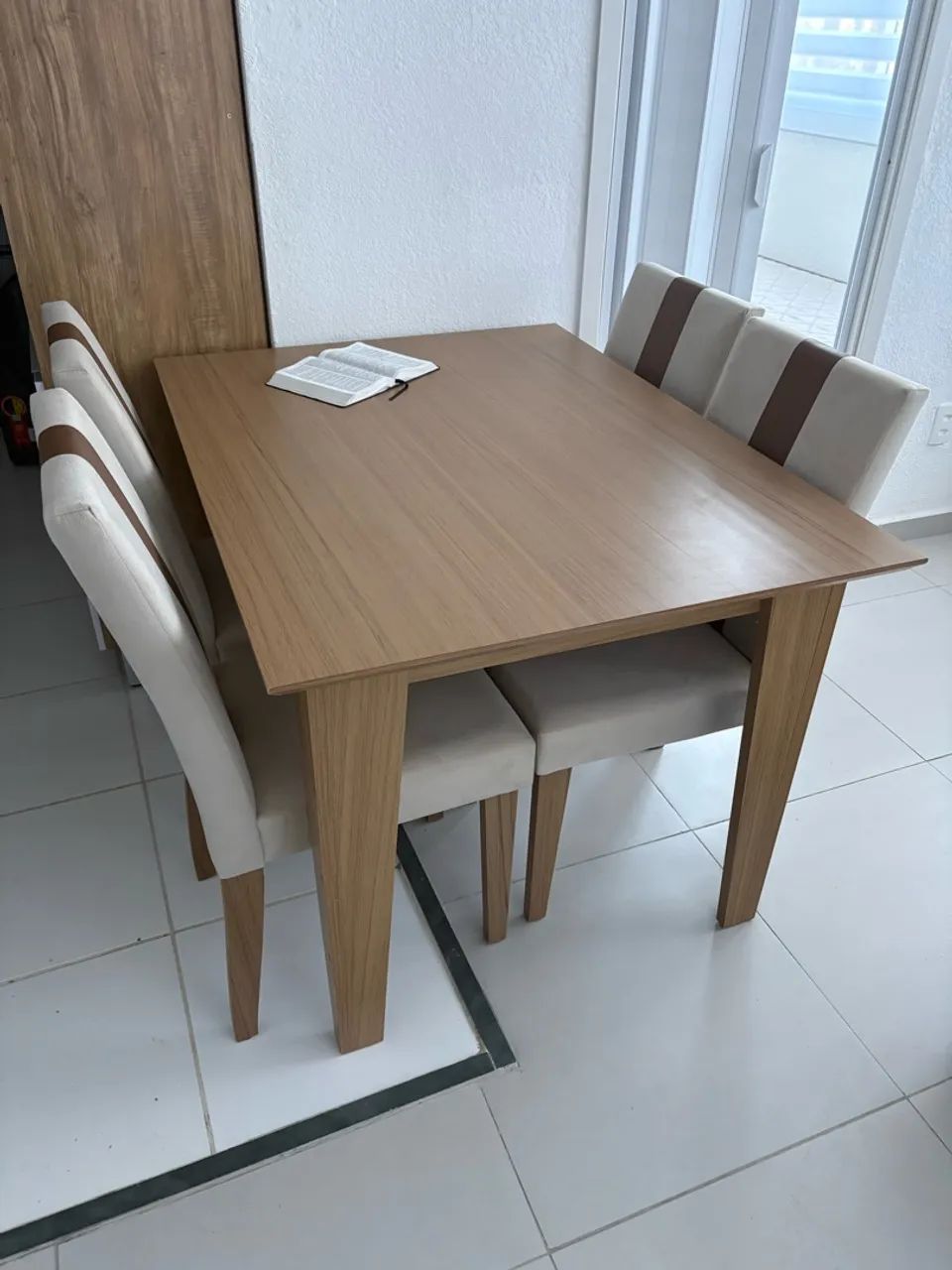 Mesa jantar 4 cadeiras - Madeira Mdf/Mdp - Foto 2
