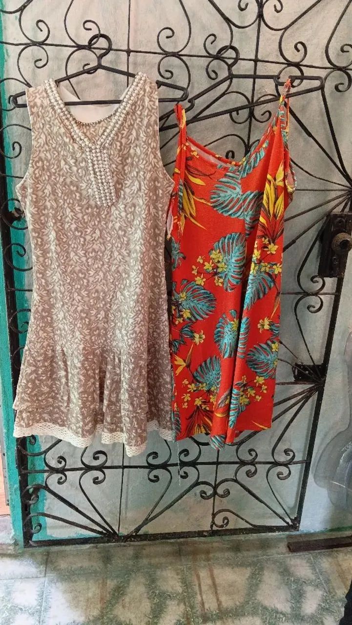 Lotes de vestidos semi novos - Foto 4