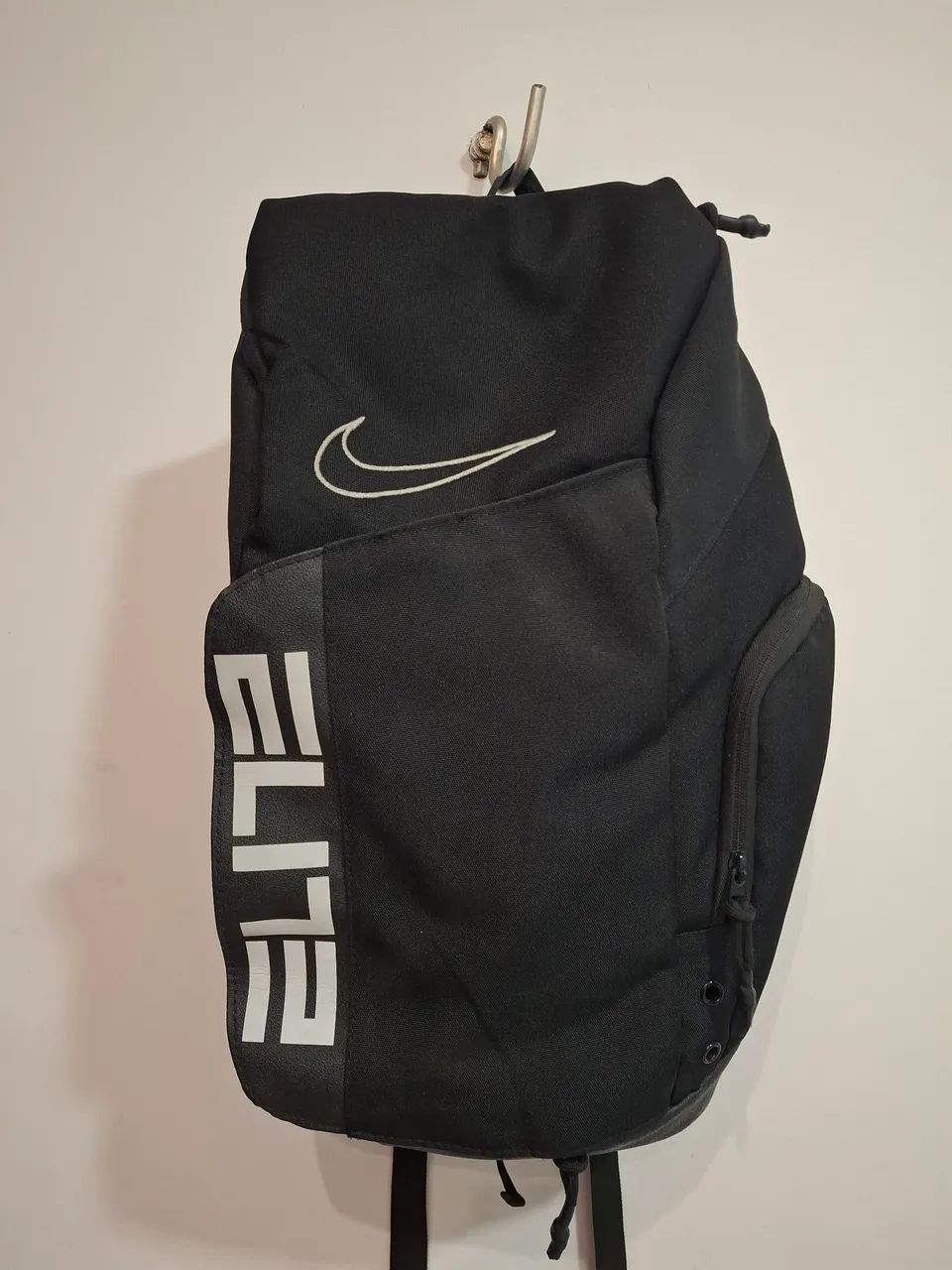 Mochila Nike ELITE ! Capacidade de +40l 