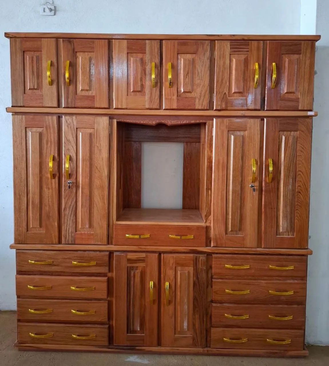 Guarda roupas de casal com penteadeira novo  - Foto 3