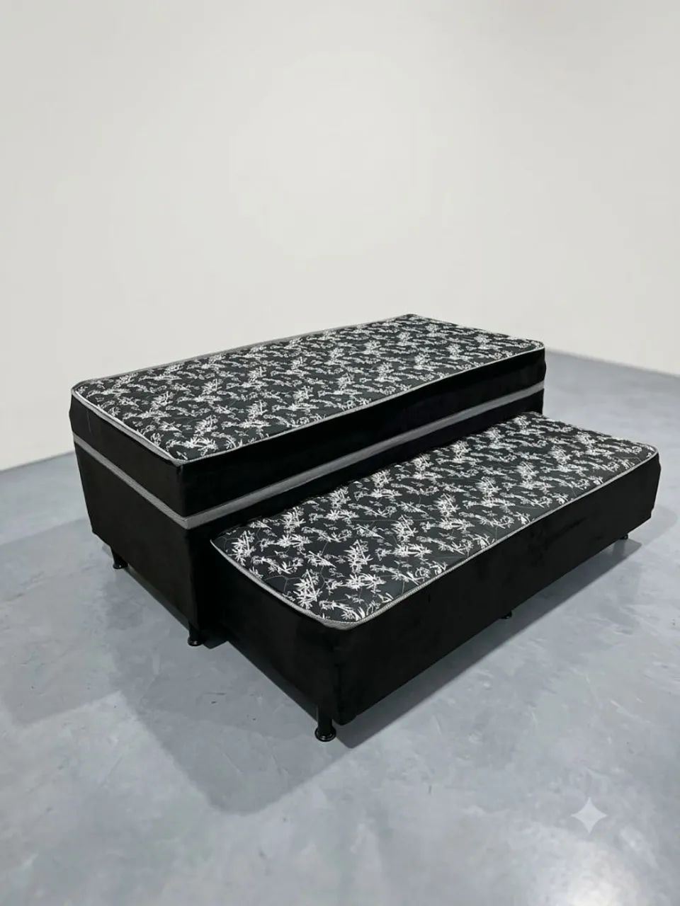 Cama box solteiro com auxiliar 