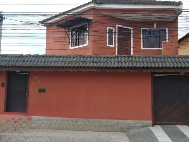 VENDE-SE ÓTIMA CASA EM QUEIMADOS