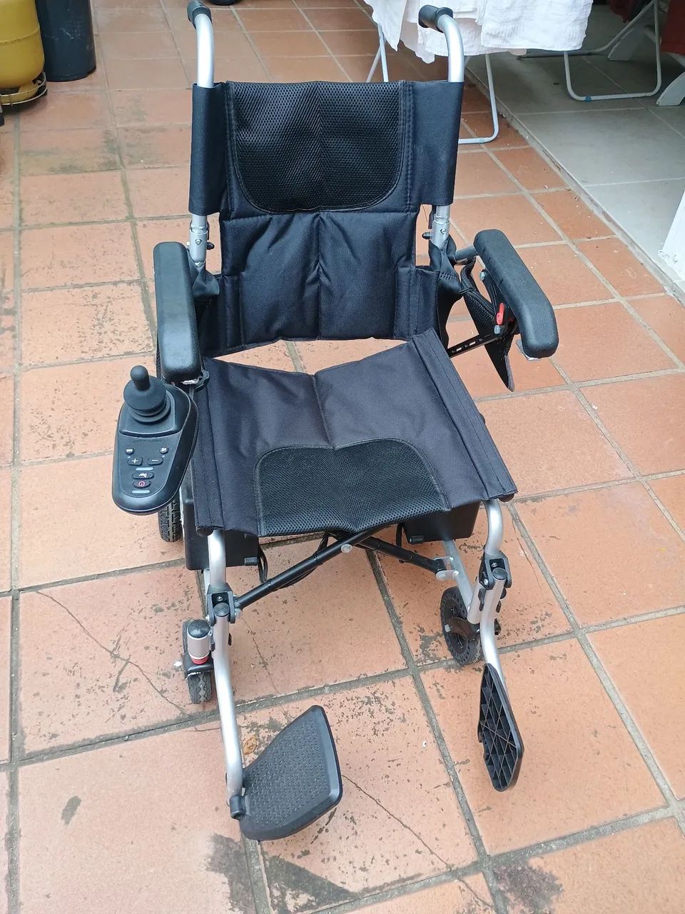 Cadeira de rodas - Foto 4