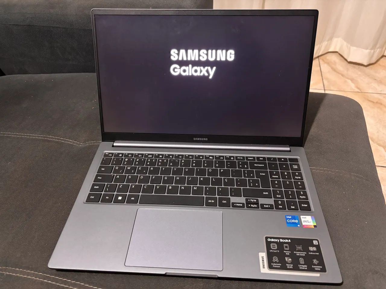 Galaxy book 4
