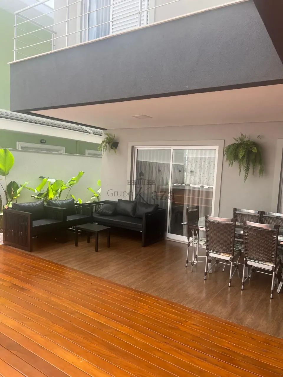 Casa Sobrado em Condomínio - Residencial Altos da Serra VI - 3 Suítes - 229m². - Foto 2