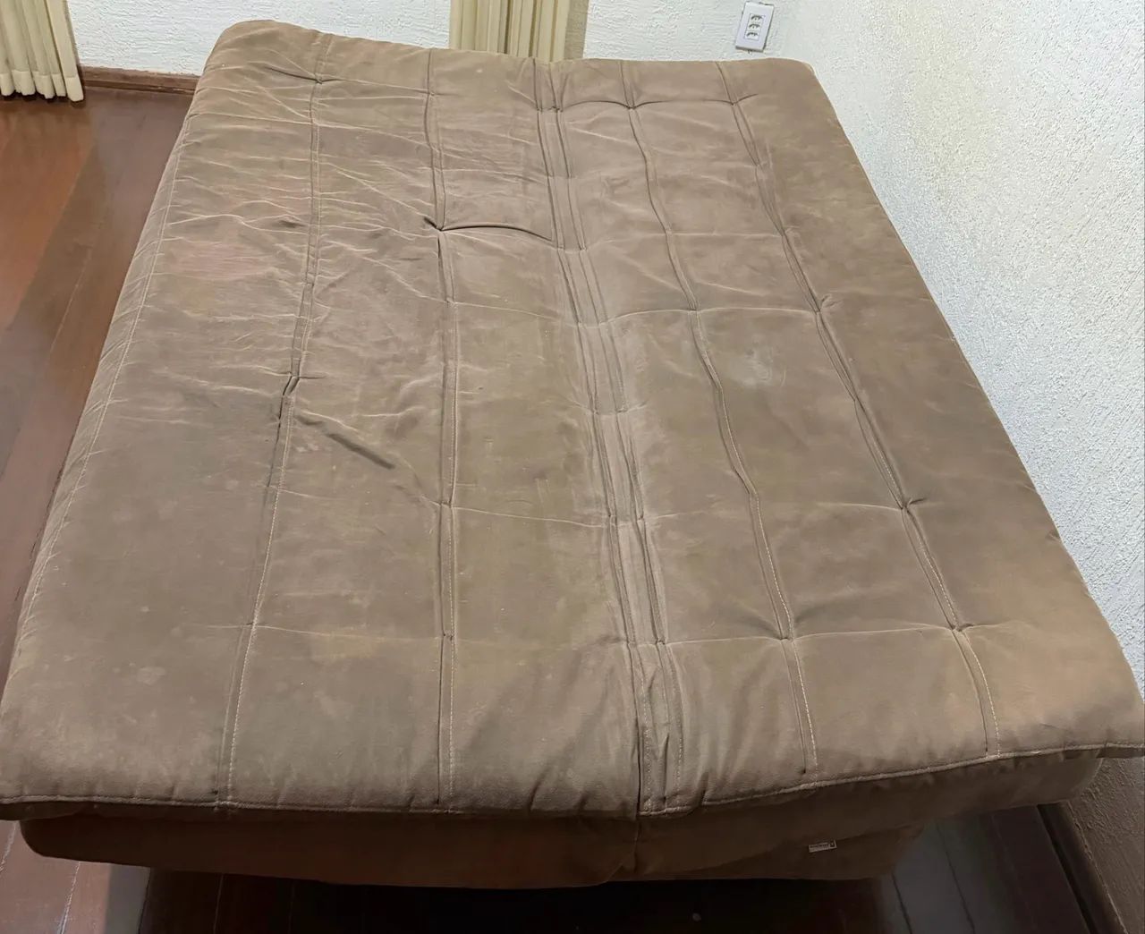 Sofá-Cama Reclinável Marrom / Suede - Foto 2
