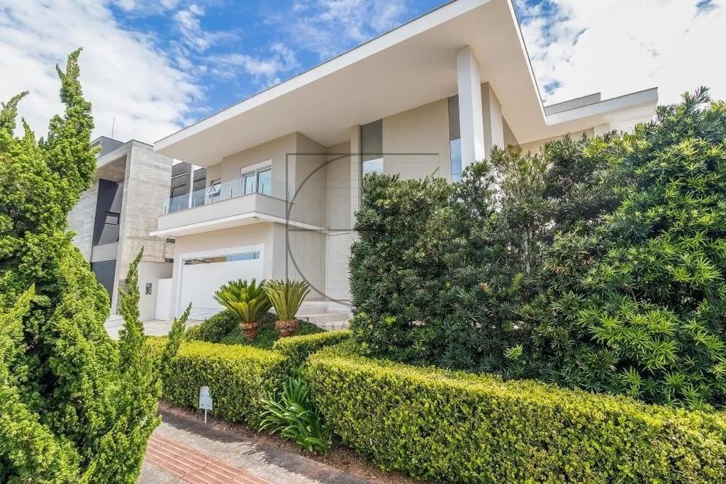 Casa com 5 suítes e com 5 dormitórios e 6 banheiros - Foto 3