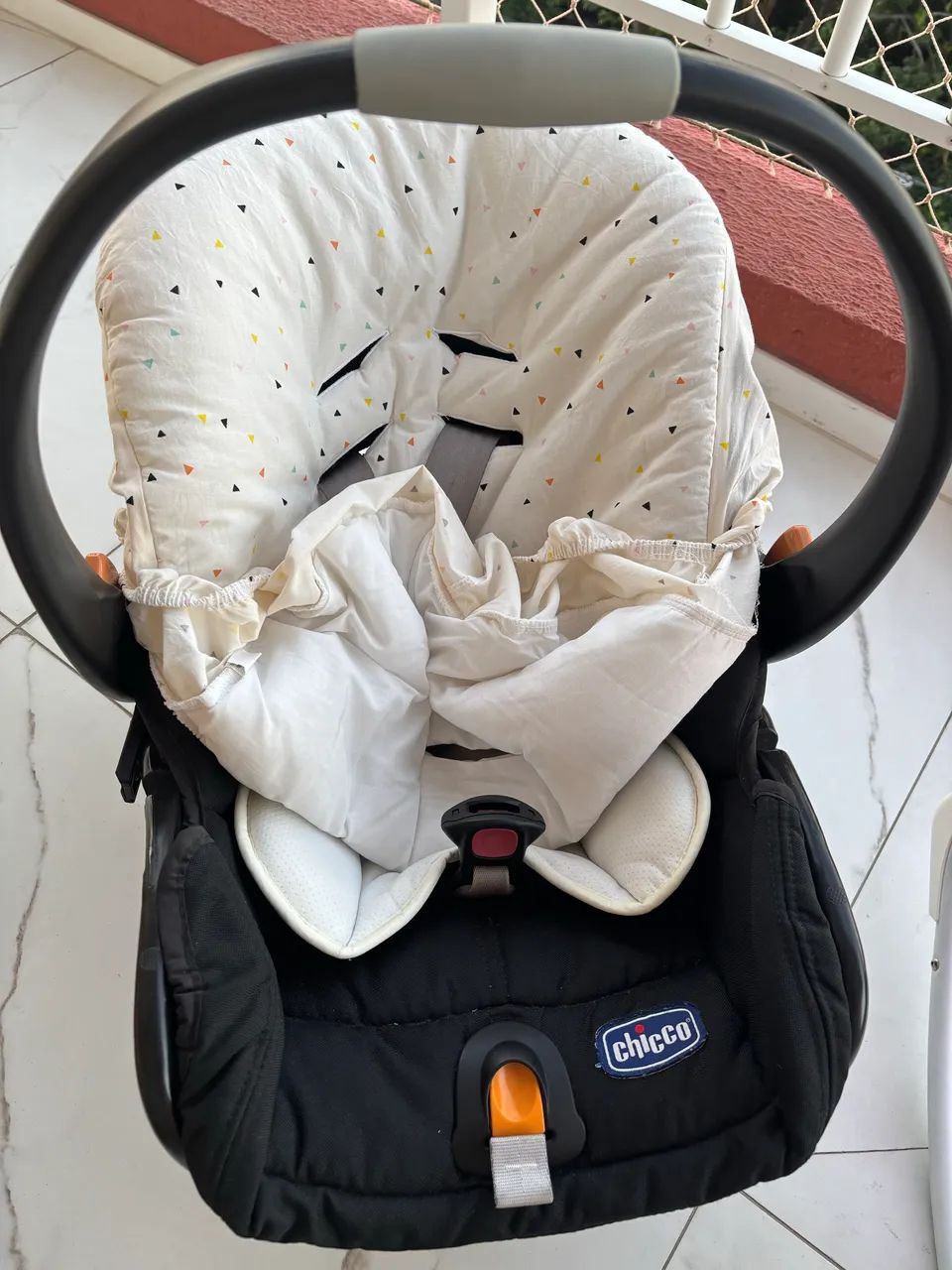 Bebê conforto CHICCO