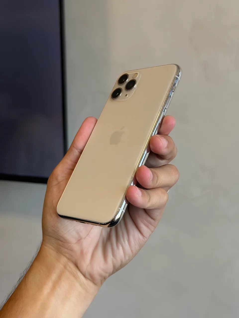 iPhone 11 Pro 256gb Silver Seminovo  - Foto 4