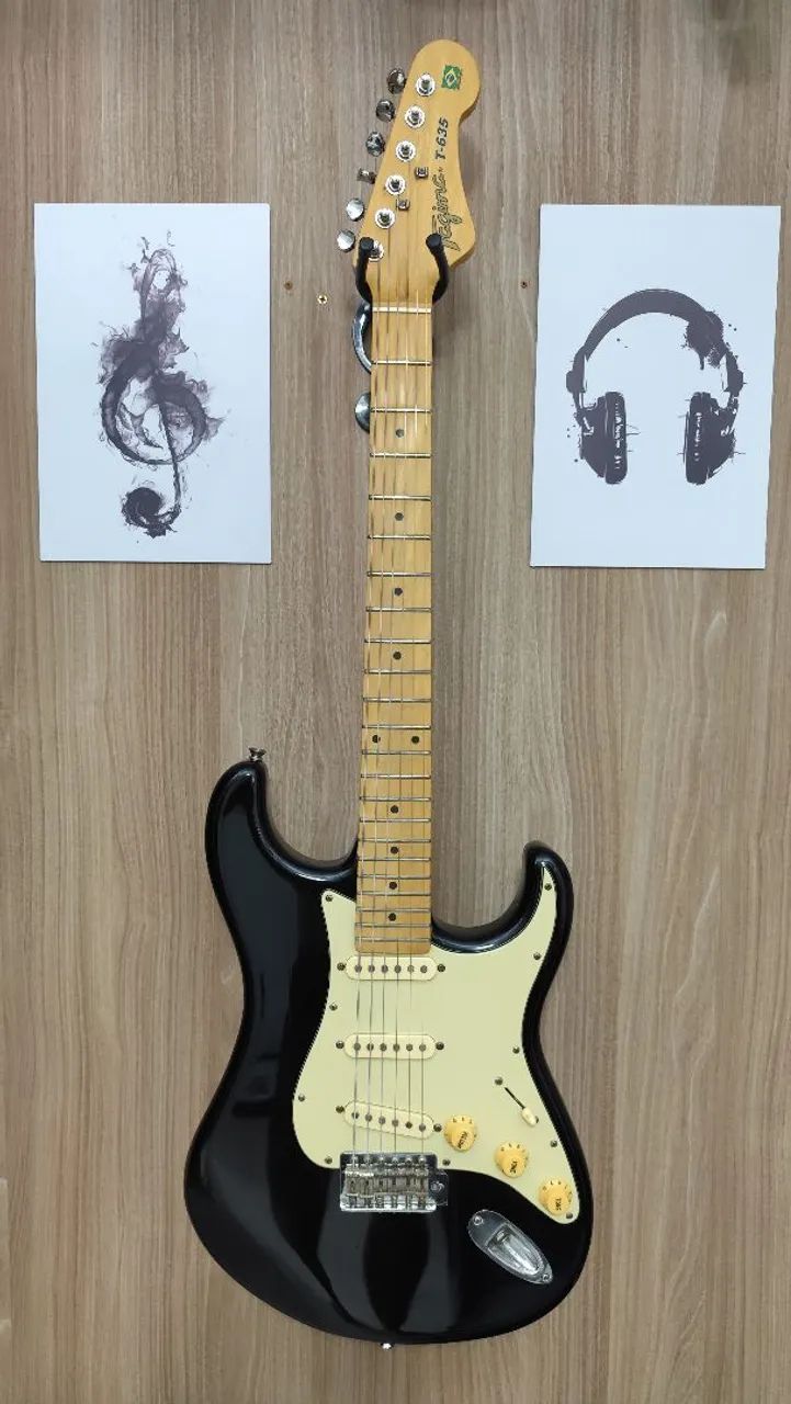 Guitarra Tagima Stratocaster