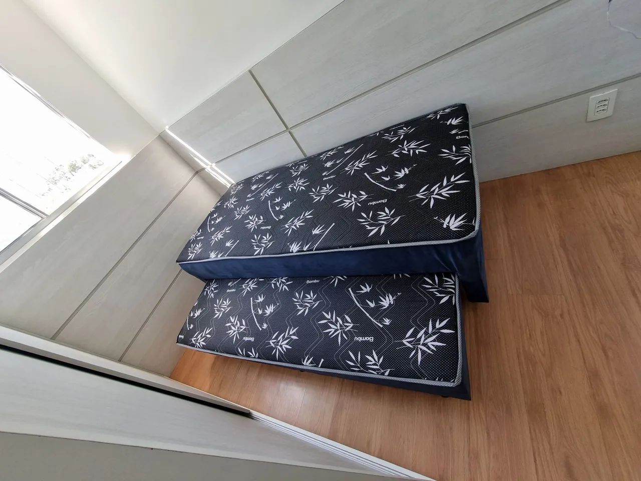 Cama solteiro com auxiliar  - Foto 2