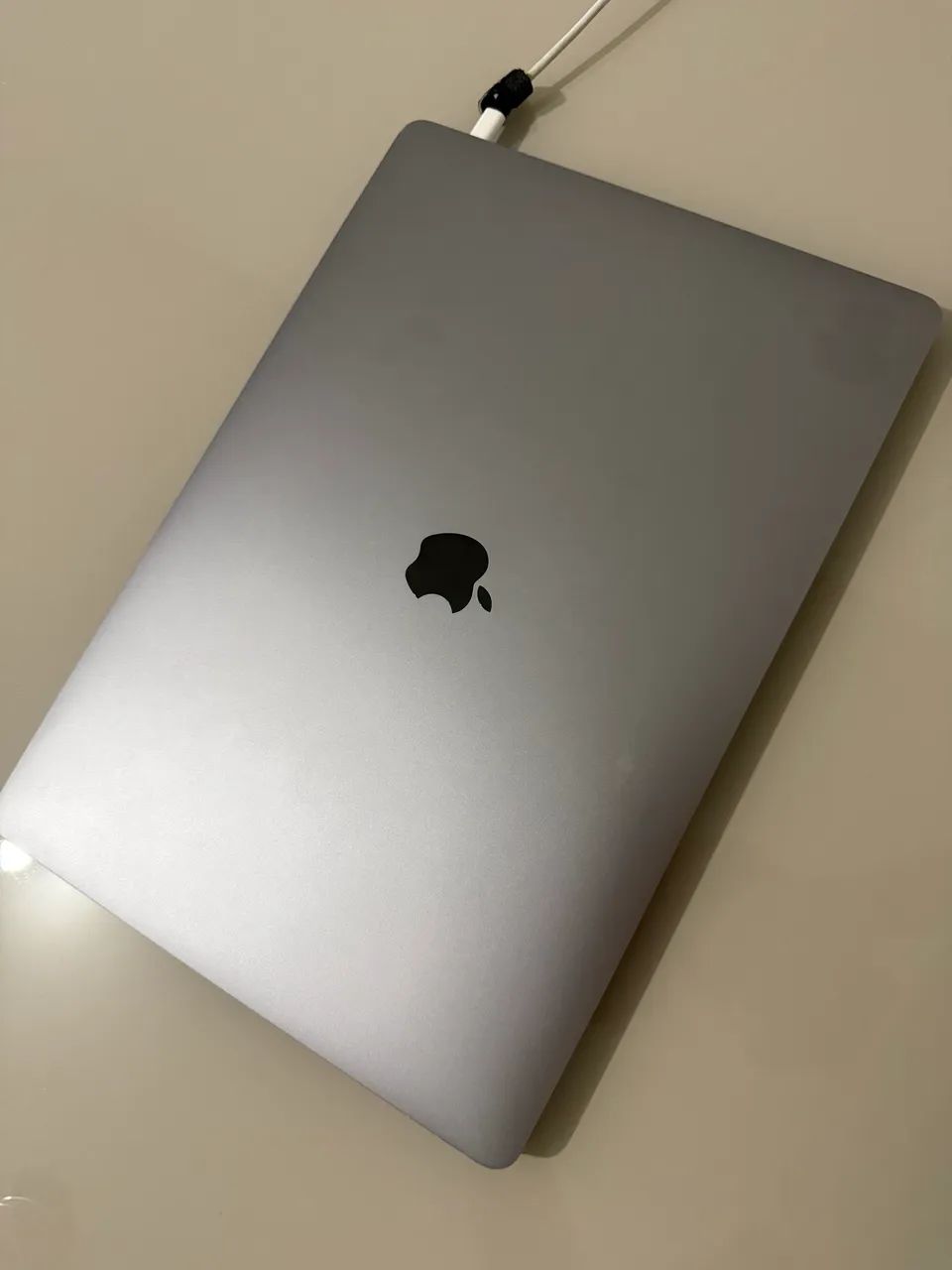 MacBook Pro 2019 16 Pol 16GB RAM 512GB  - Foto 3