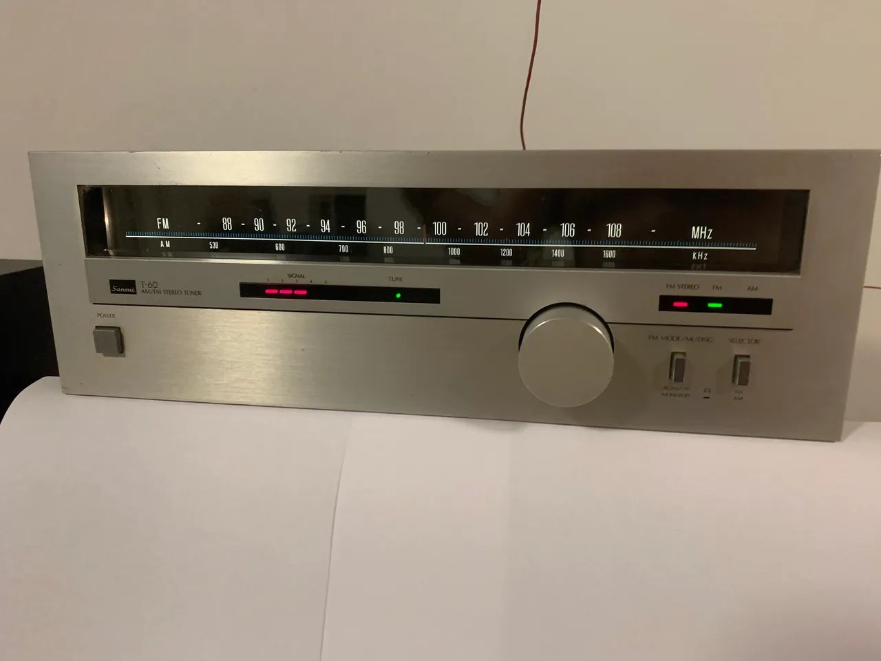 Sansui T-60 Tuner