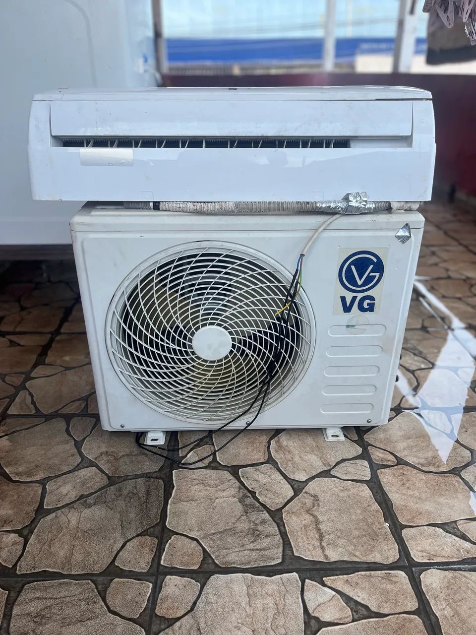 Ar-condicionado split VG 12.000 BTUS  - Foto 2