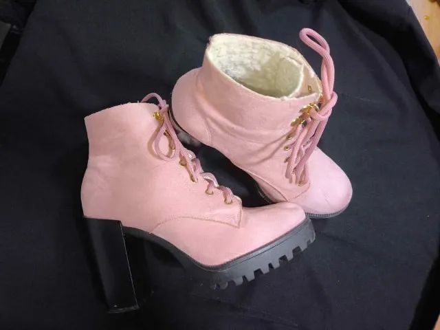 Bota Rosa Moleca