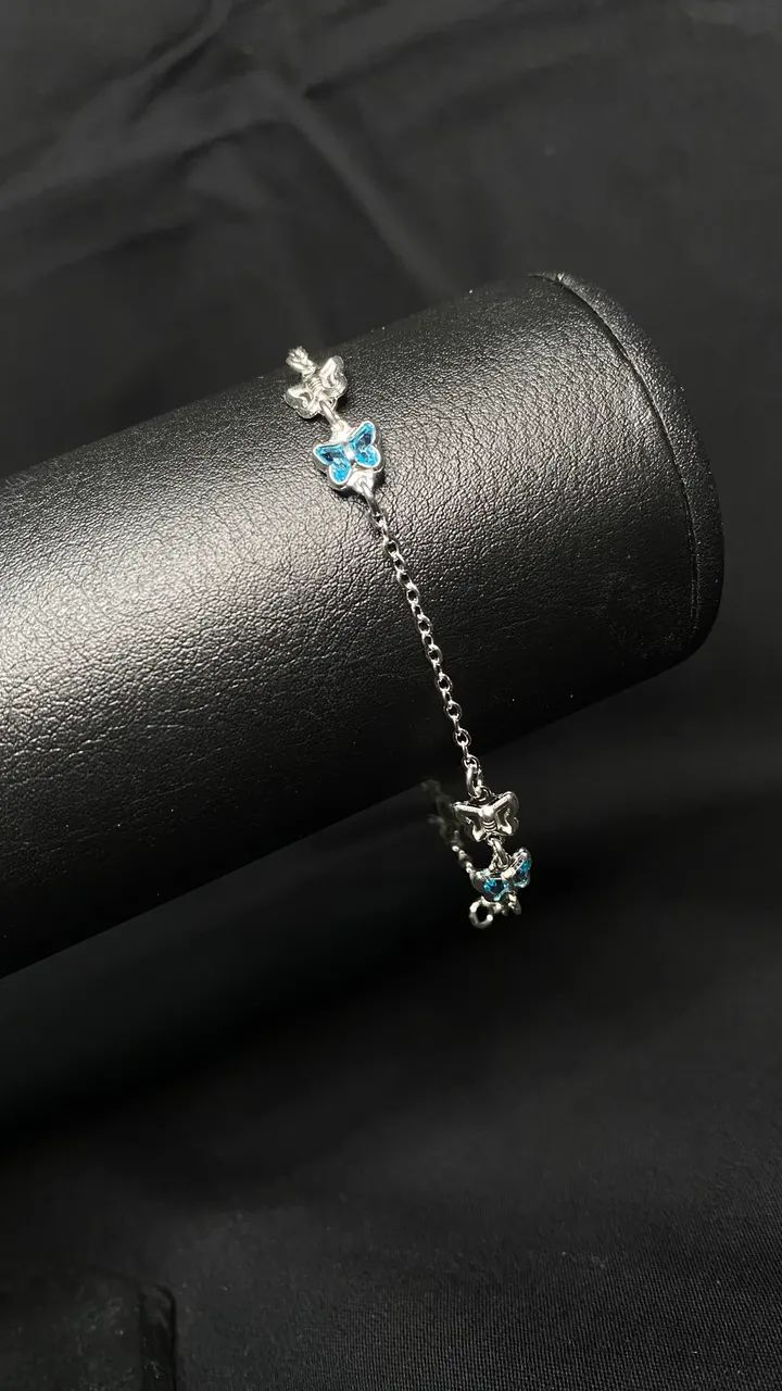 Pulseira de prata de borboletas