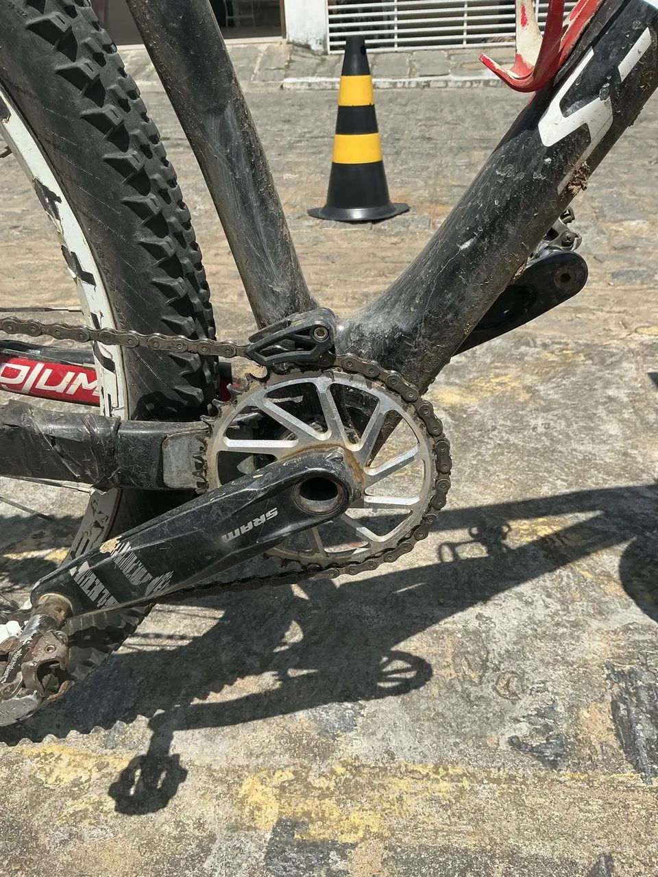 Bicicleta de carbono MTB aro 29 - Foto 2