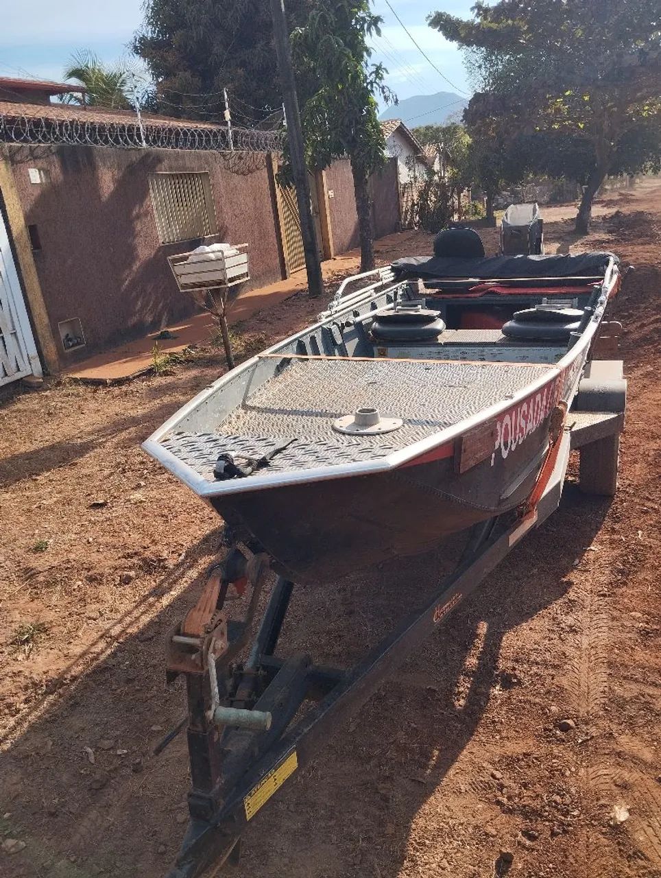  Barco com Motor Mercury 40 Hp  - Foto 3