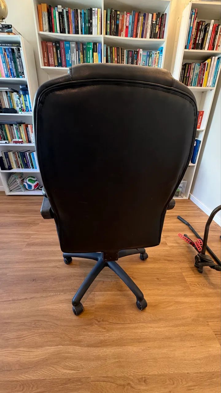 Cadeira de escritório - modelo presidente  - Foto 3