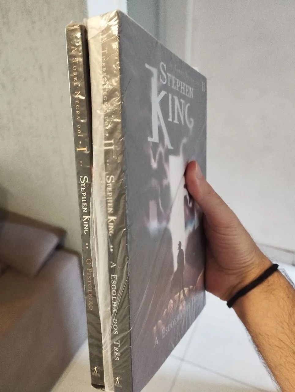 A Torre Negra - Volumes 1 e 2 - Stephen King  - Foto 2