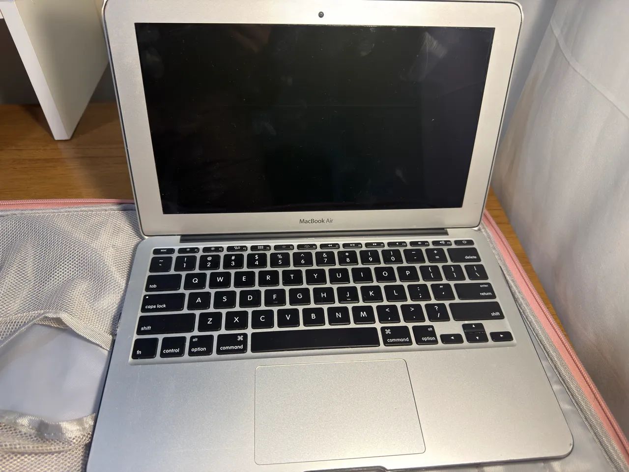 【美品】MacBook Air 13 2015 8GB SSD128GB Macbook Air 2015 13 8gb Ram 128gb Ssd Core I5 Dual Core | Mercado
