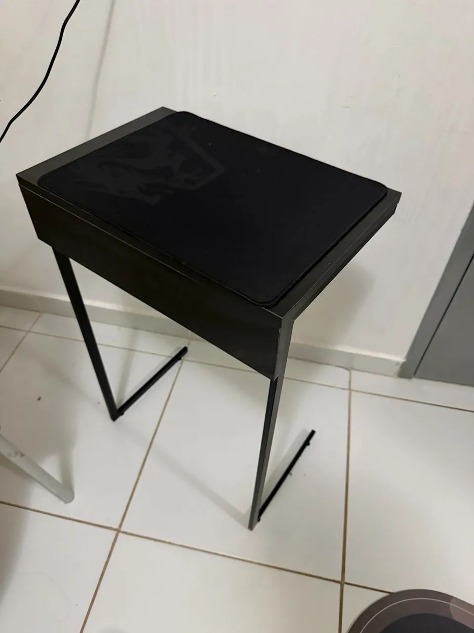 2 Mini escrivaninha pra leitura  - Foto 3