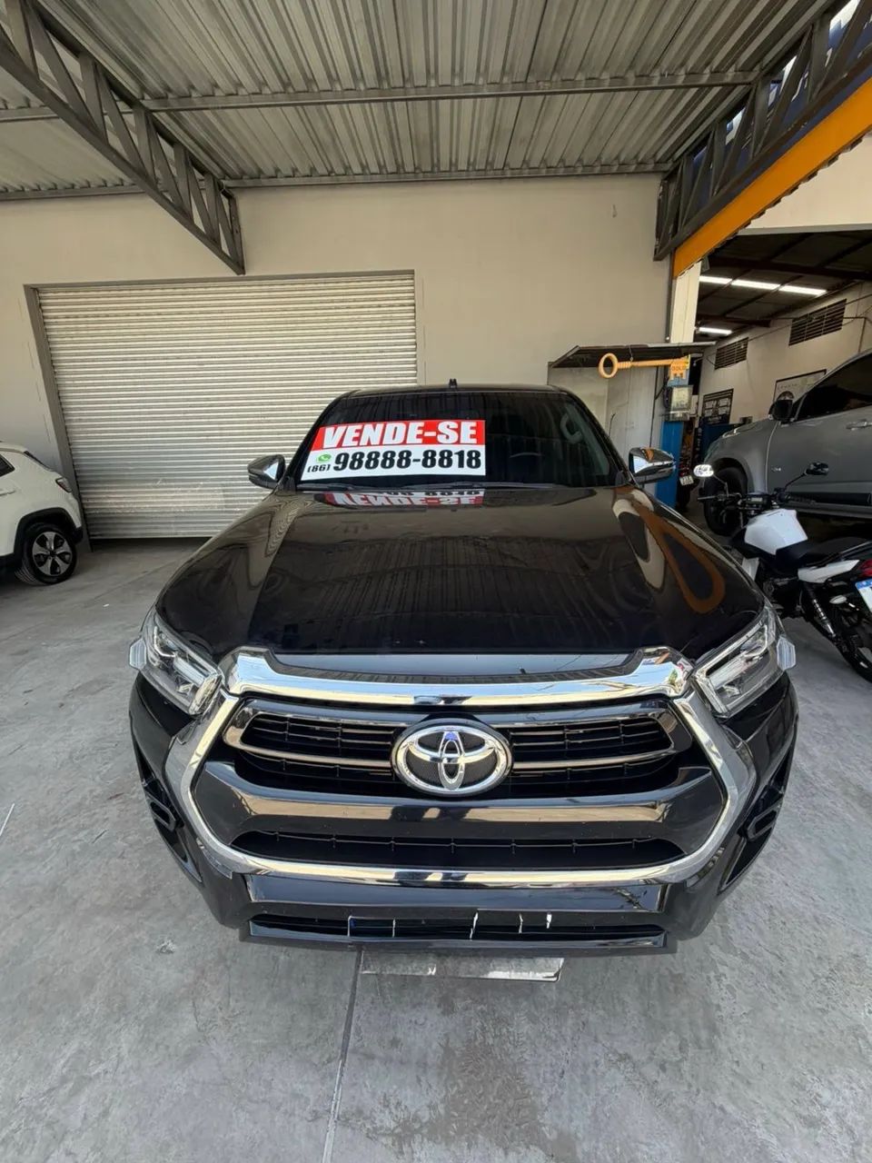 Toyota Hilux CD 4X4 2.8 DIESEL AUT. 2025