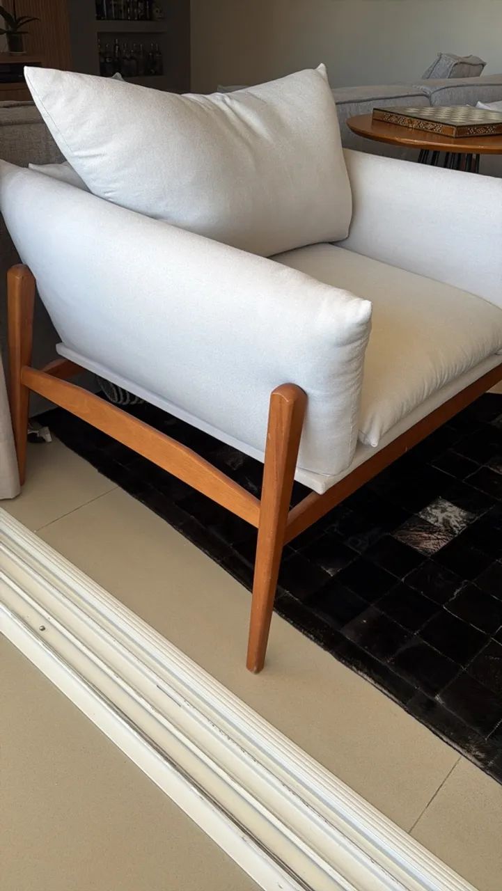 Poltrona Sala de Estar  - Foto 4