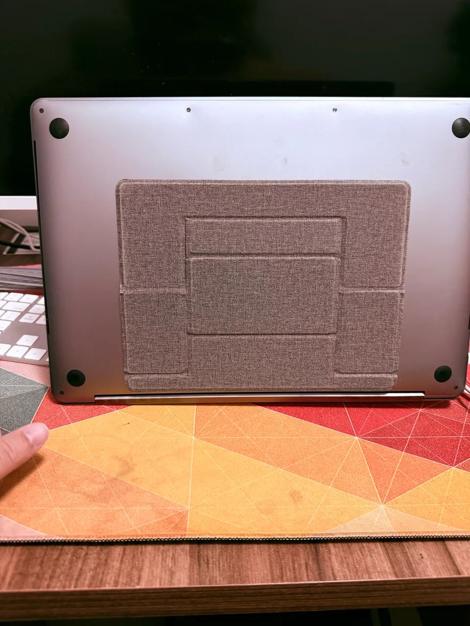 MacBook Pro Mid 2018 i7 16GB - Foto 2