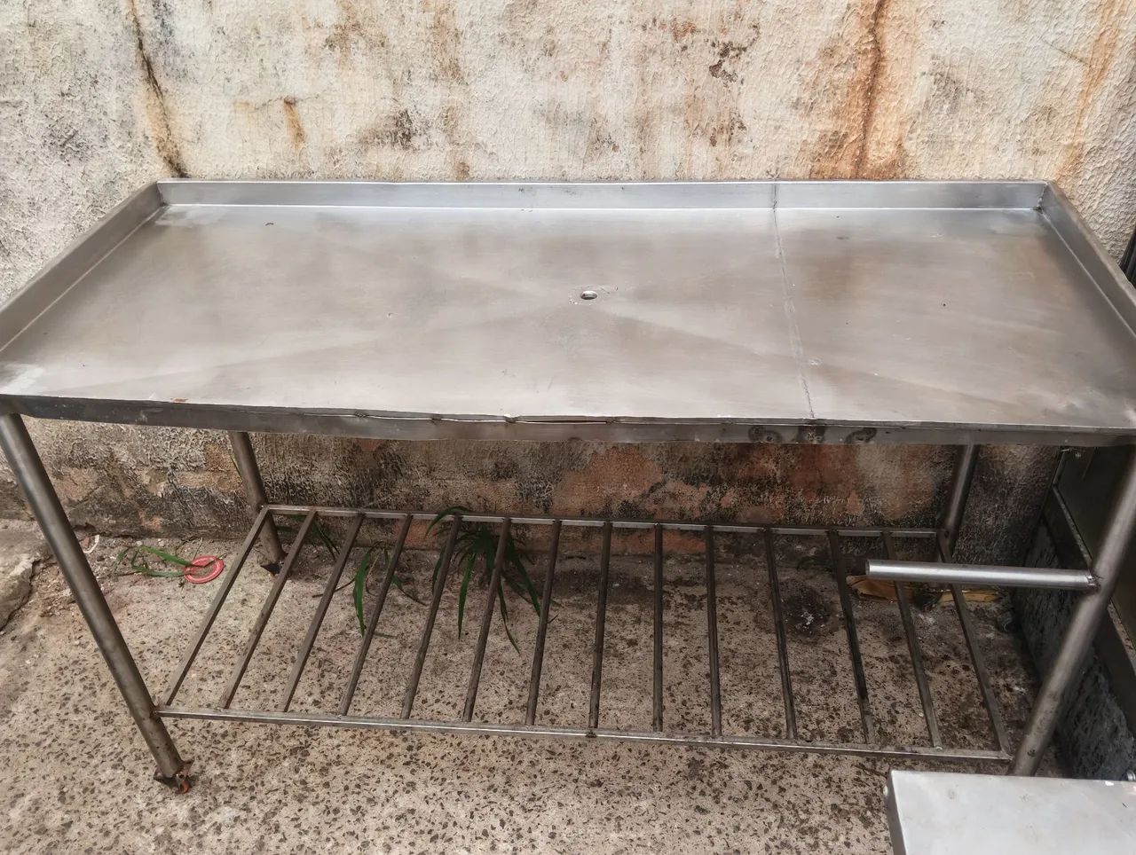 Mesa de inox  1.70 comprimento 65 d largura - Foto 4