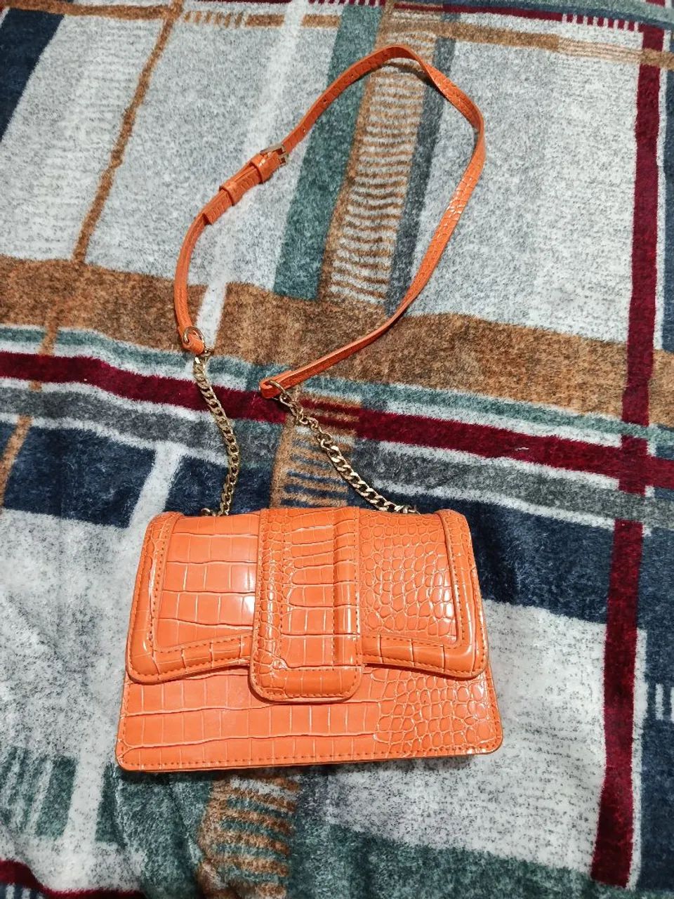 Bolsa semi nova 