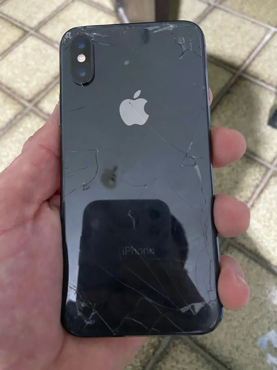 iPhone XS 