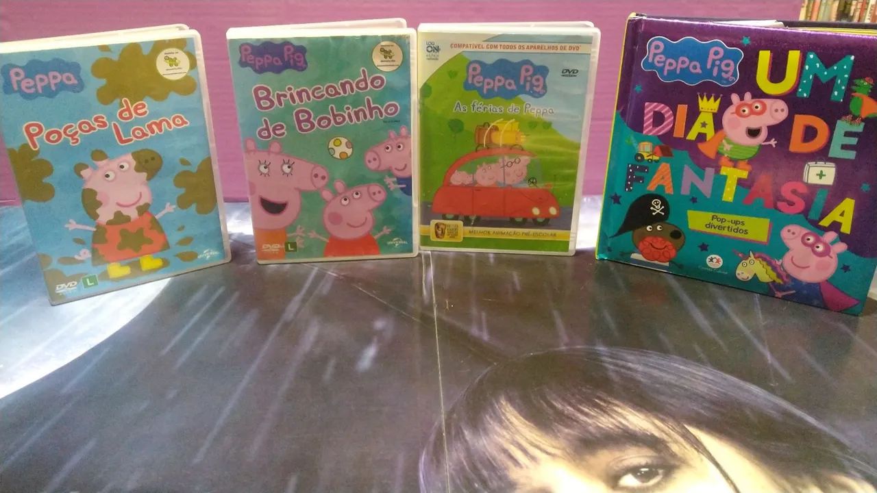 Dvds Peppa Pig + livro colorido 