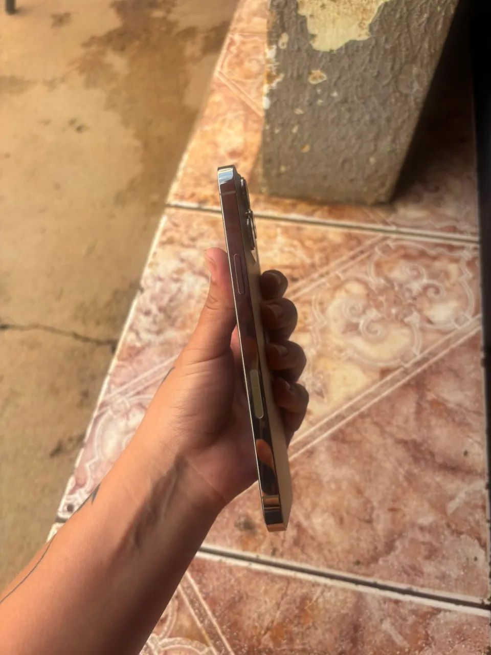 iPhone 13 Pro Max - 256 gb  - Foto 2