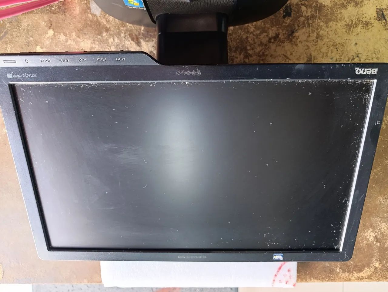 Monitor 16.5" retirada de peças  - Foto 4